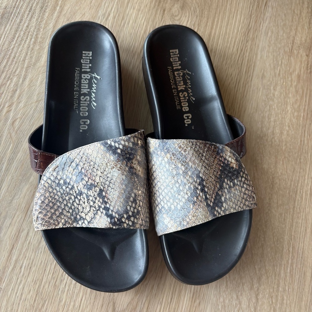 Femme Right Bank Shoe Co Leather snake gold Slide Sandals 8 - Picture 3 of 8